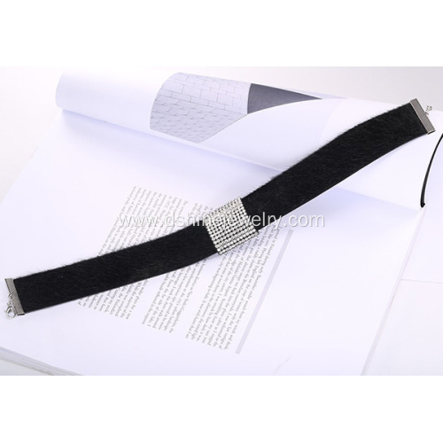 Rhinestone Centre Section Velvet Choker Fur Leather Necklace